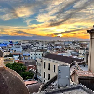 Centro Storico Via Manno Apartment Cagliari